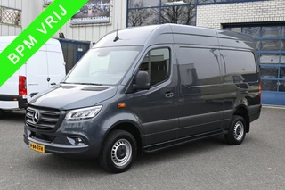 Mercedes-Benz Sprinter 319 CDI L2H2 3500 KG trekhaak, Draaistoelen, Distronic, LED, 360 graden Camera