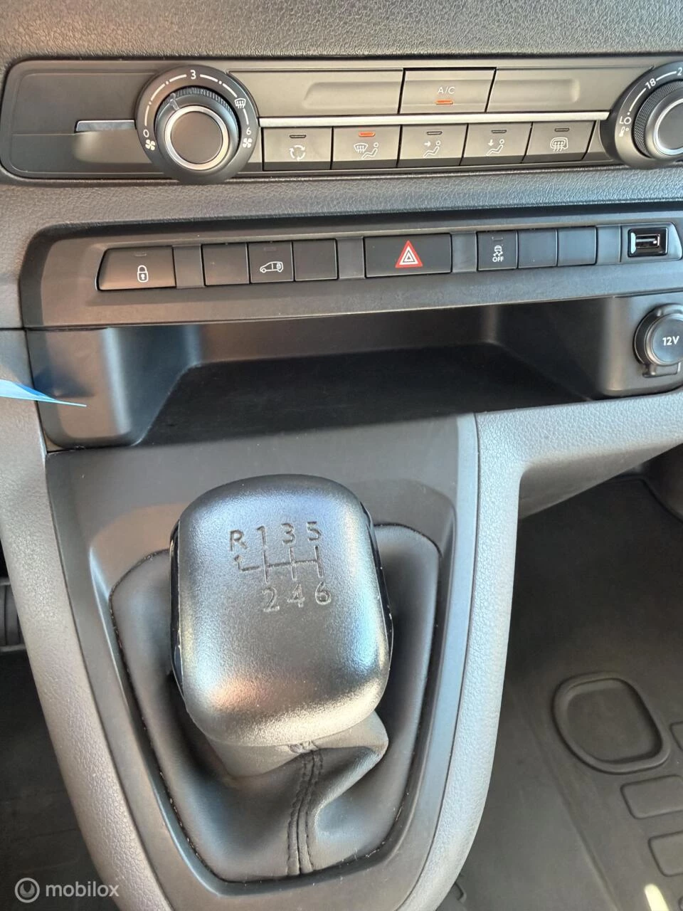 Hoofdafbeelding Peugeot Expert