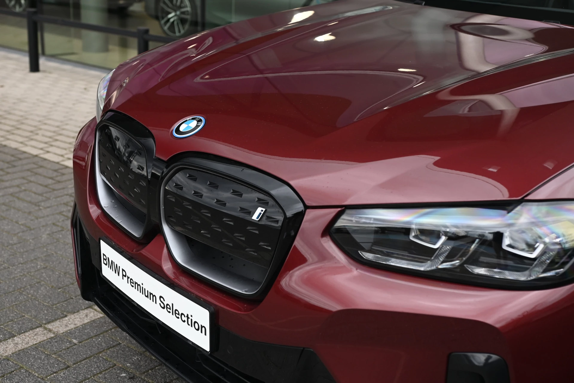 Hoofdafbeelding BMW iX3