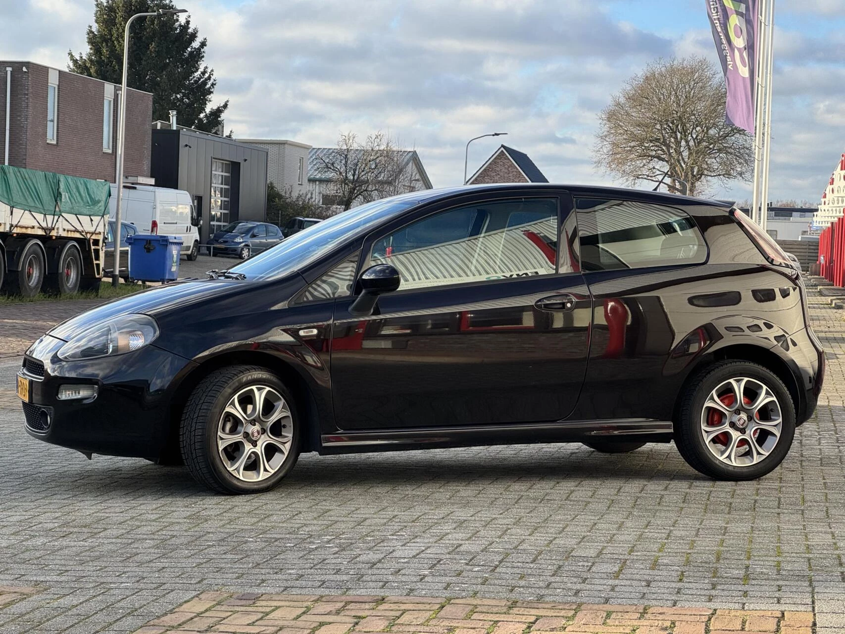 Hoofdafbeelding Fiat Punto