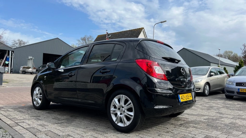 Hoofdafbeelding Opel Corsa