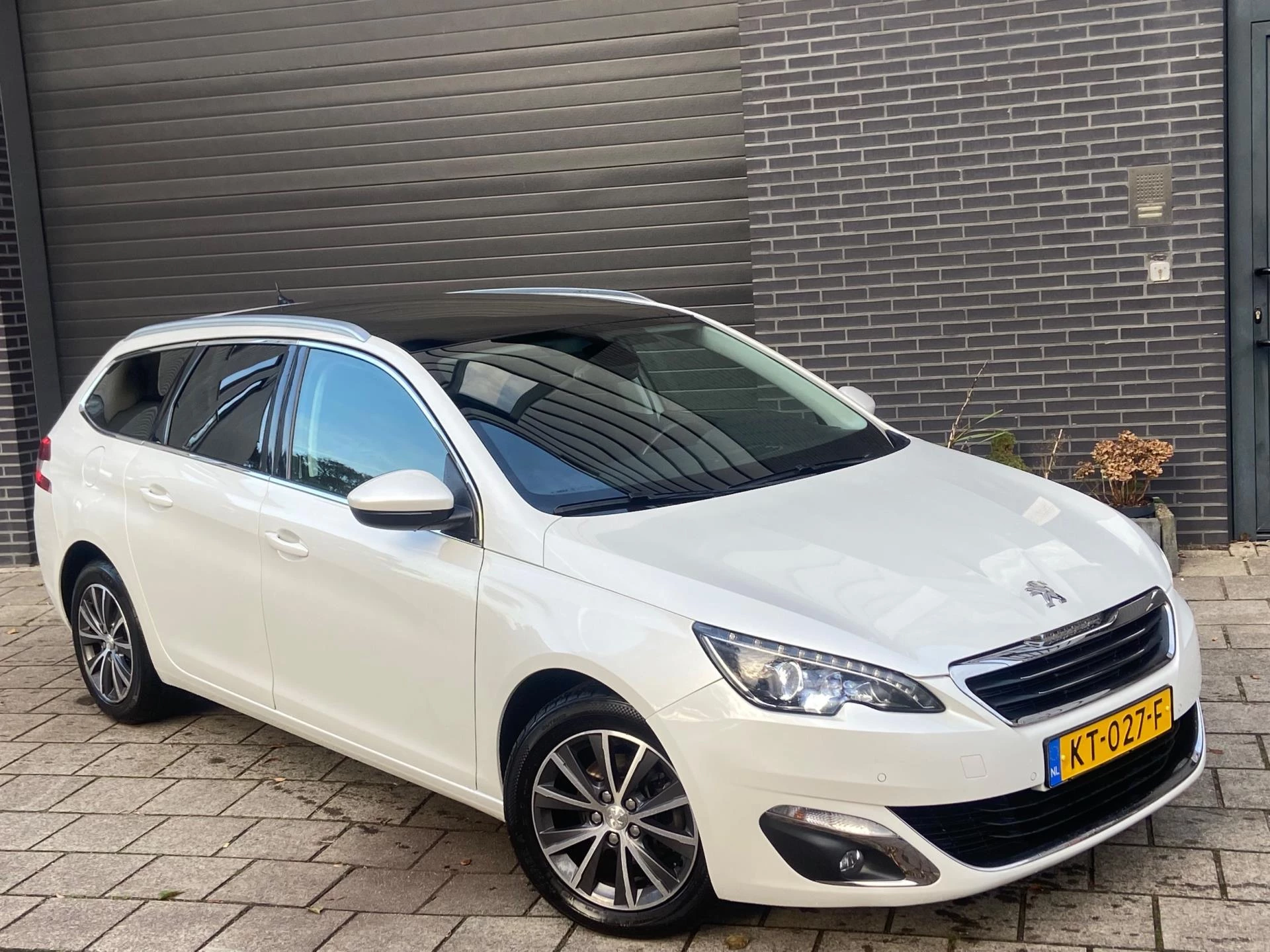 Hoofdafbeelding Peugeot 308