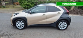 Toyota Aygo X 1.0 VVT-i S-cvt First*automaat*apple*android*cruise*