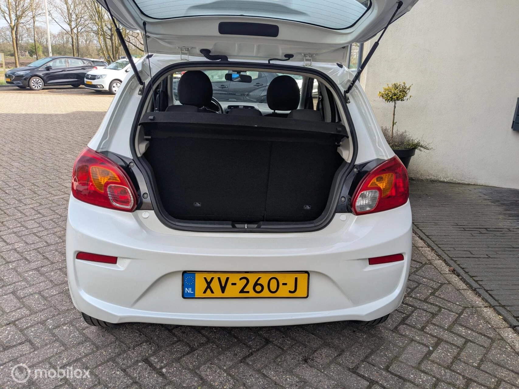 Hoofdafbeelding Mitsubishi Space Star