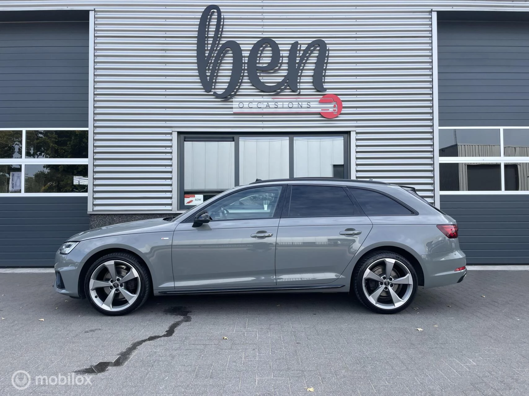 Hoofdafbeelding Audi A4