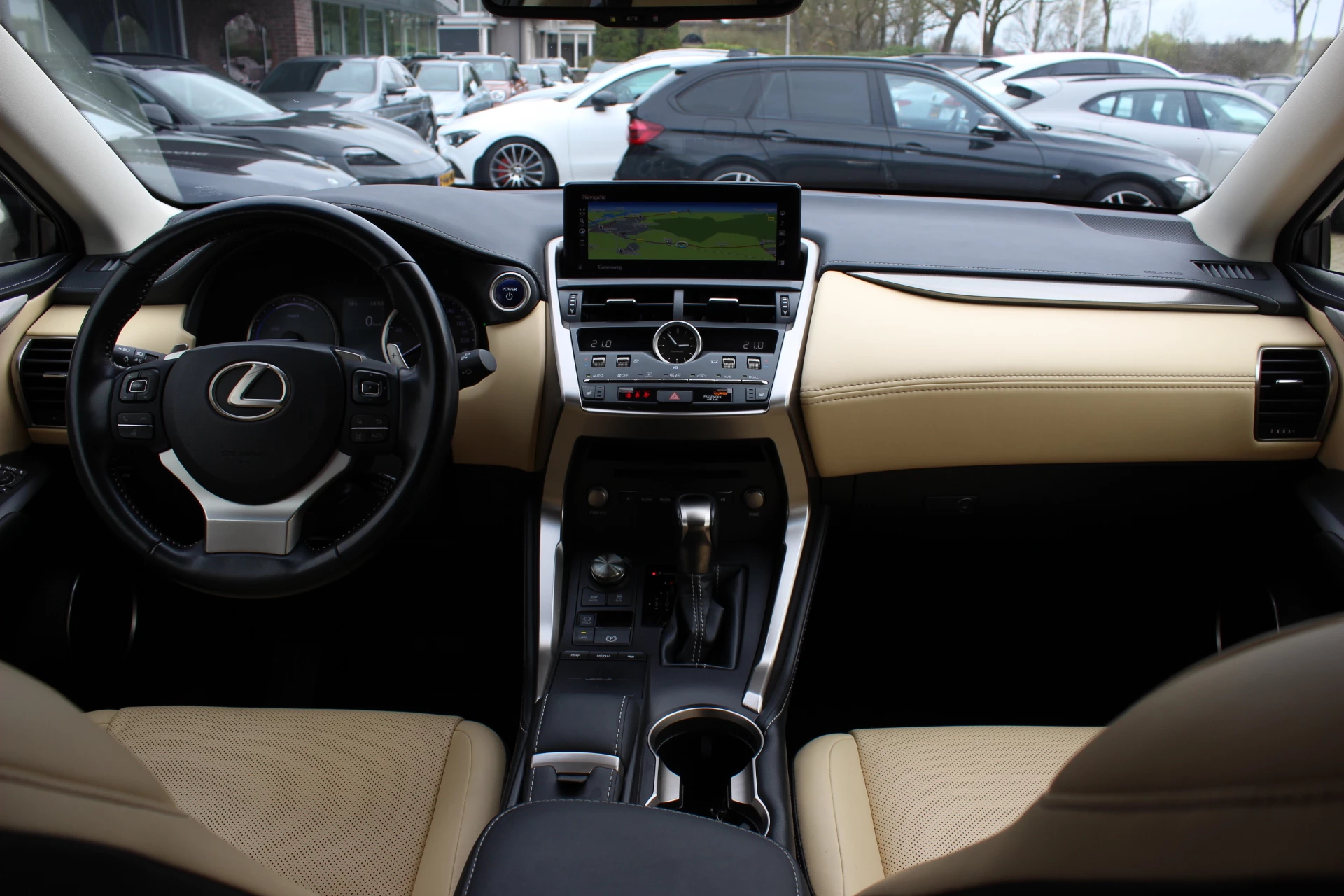 Hoofdafbeelding Lexus NX