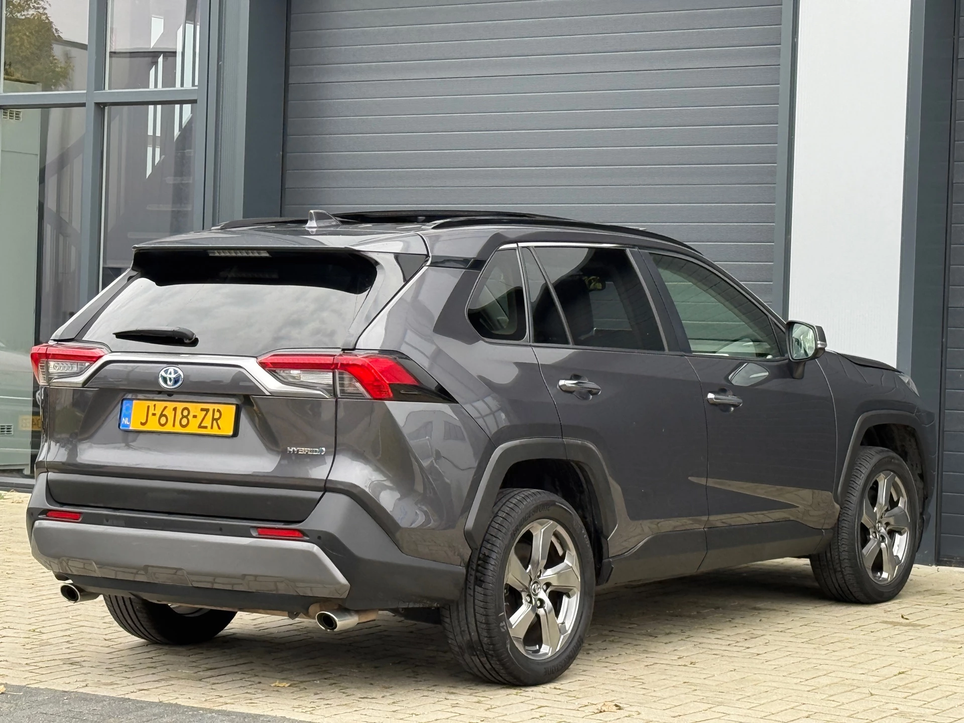 Hoofdafbeelding Toyota RAV4