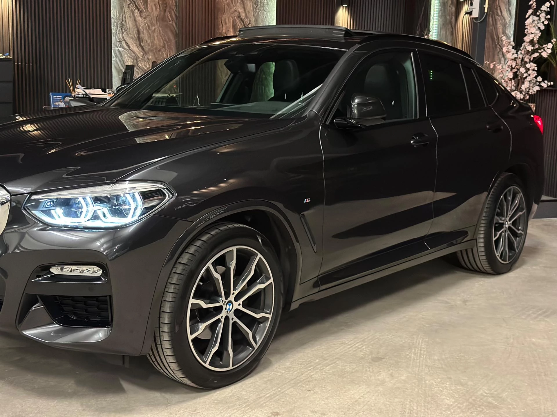 Hoofdafbeelding BMW X4