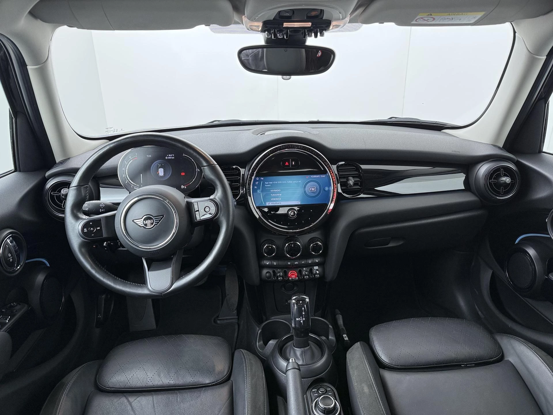 Hoofdafbeelding MINI 5-deurs