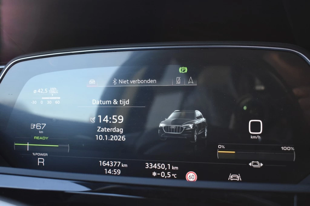 Hoofdafbeelding Audi e-tron