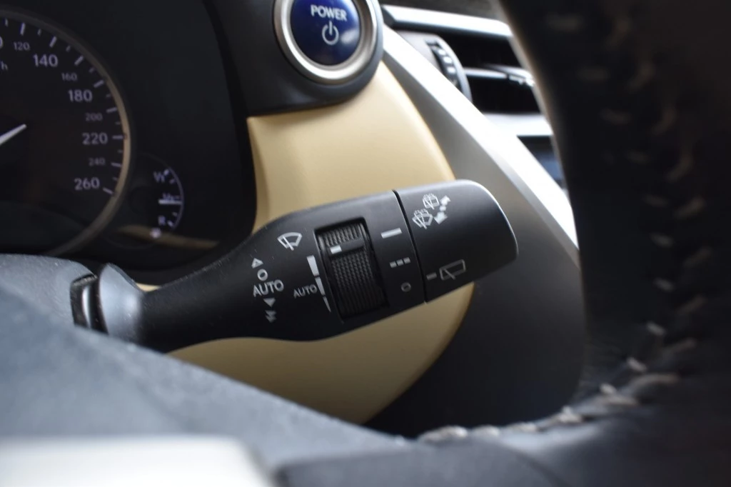 Hoofdafbeelding Lexus NX