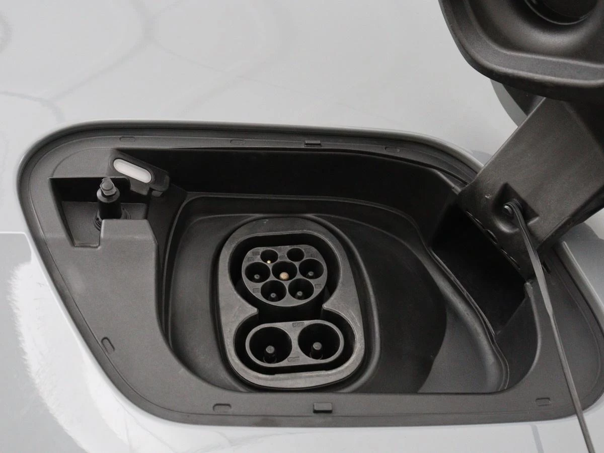 Hoofdafbeelding CUPRA Born