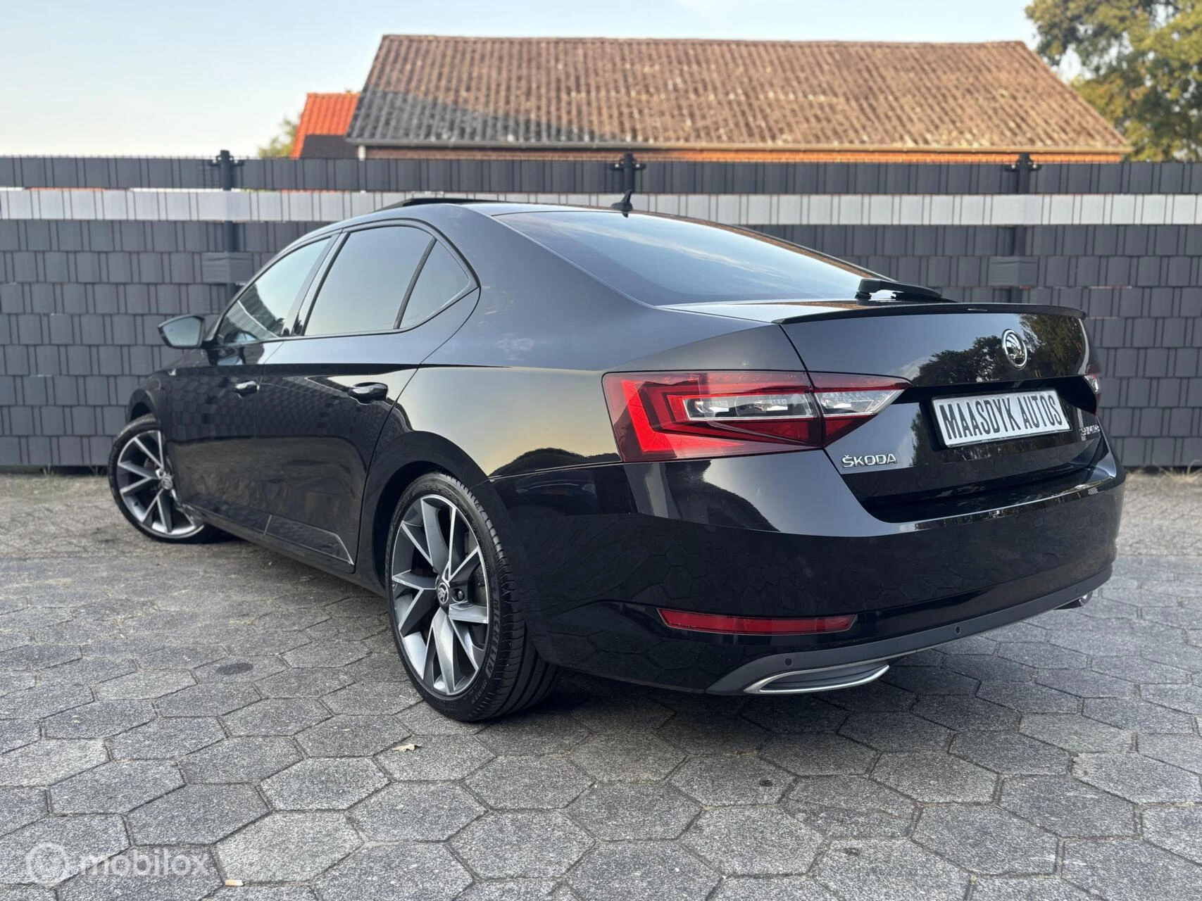 Hoofdafbeelding Škoda Superb