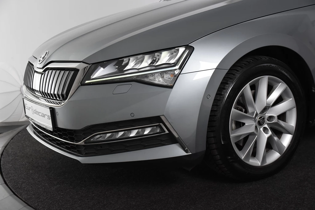 Hoofdafbeelding Škoda Superb