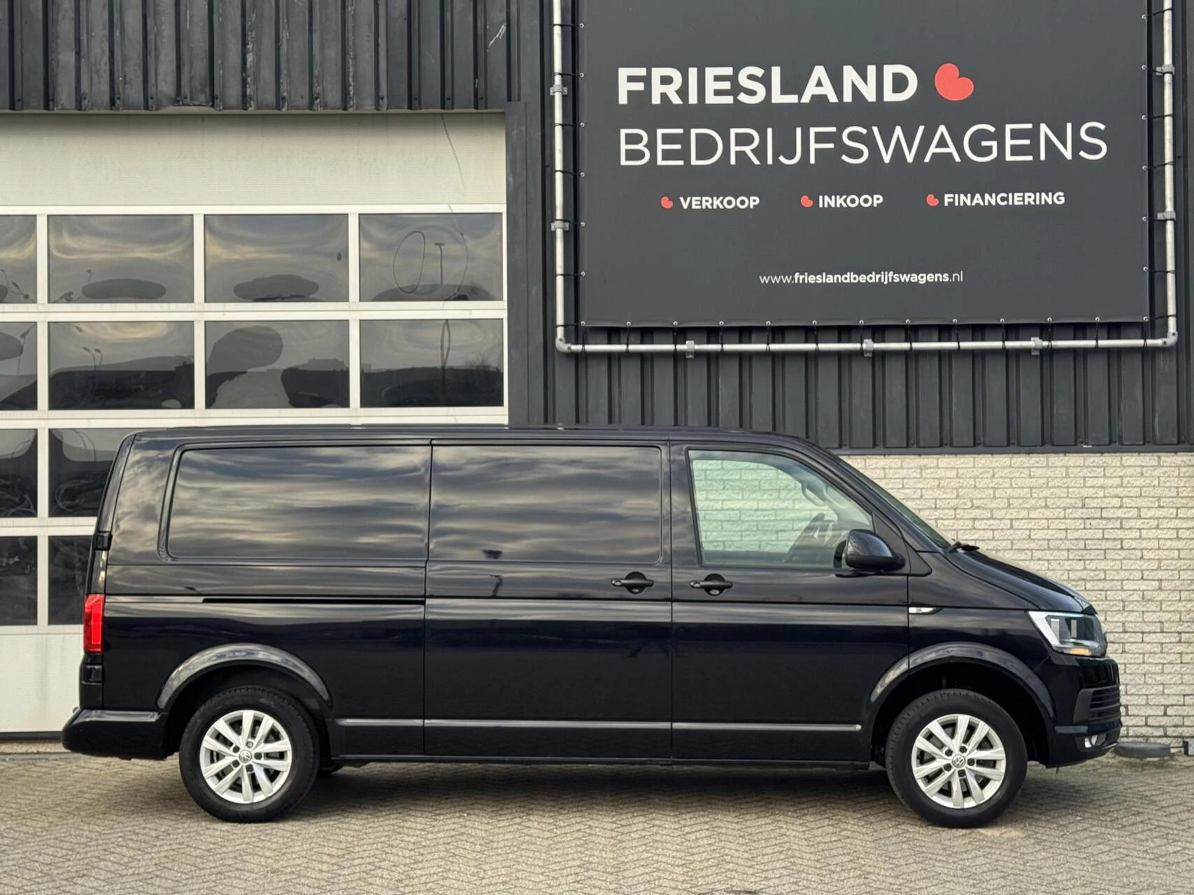 Hoofdafbeelding Volkswagen Transporter