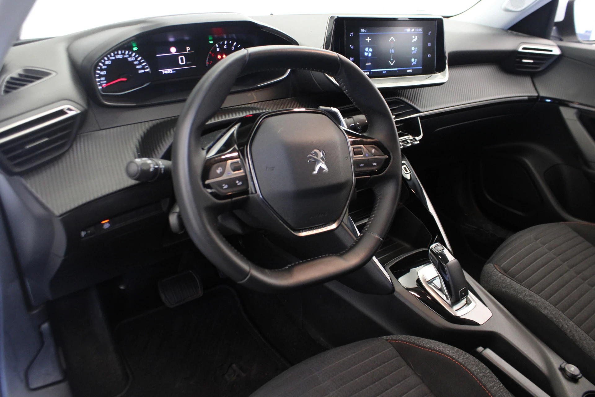 Hoofdafbeelding Peugeot 2008