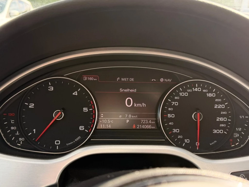 Hoofdafbeelding Audi A8