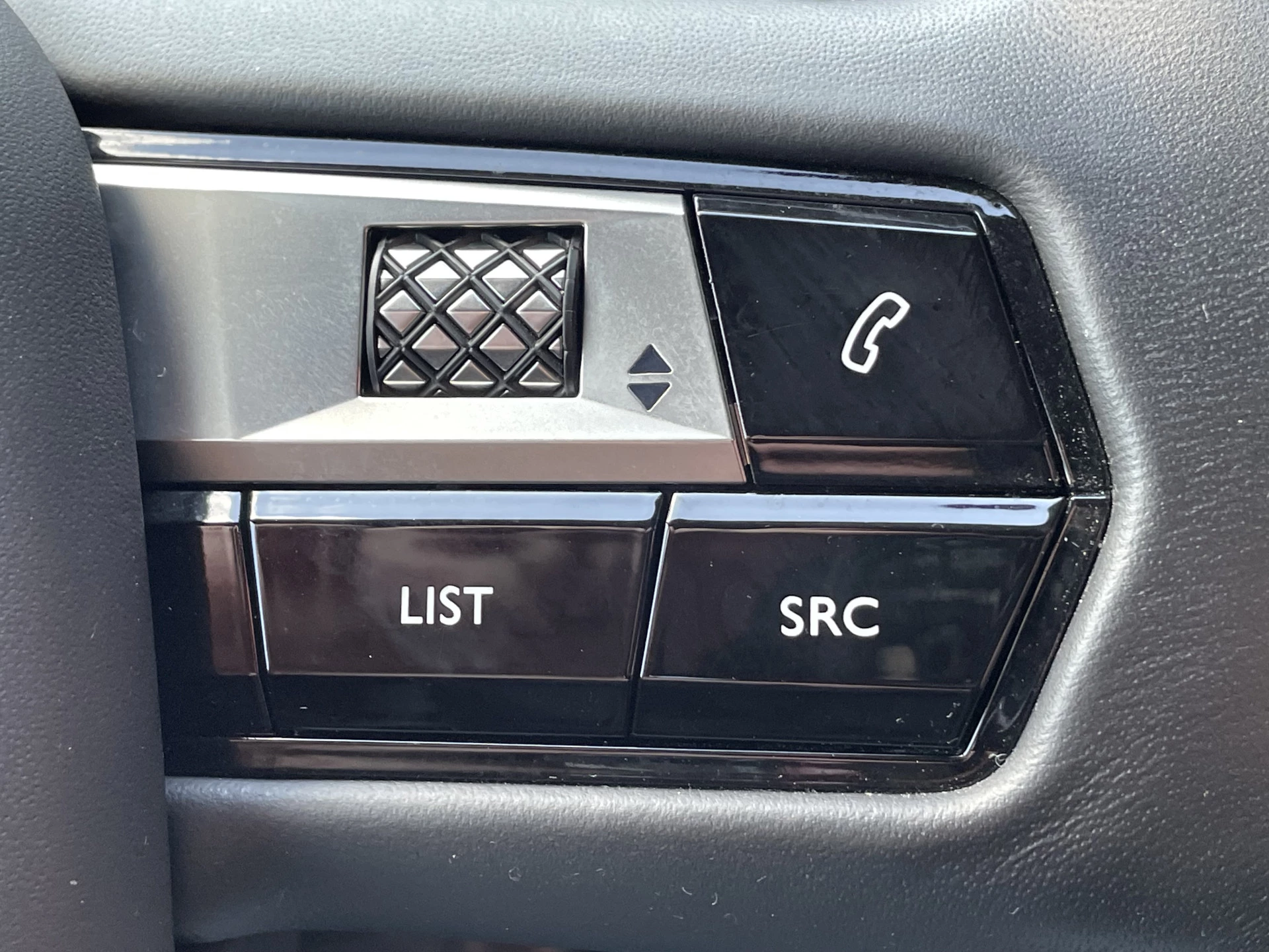 Hoofdafbeelding DS DS 7