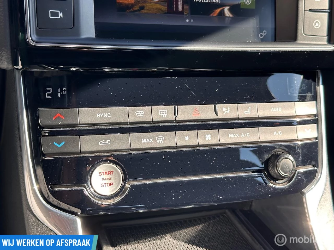 Hoofdafbeelding Jaguar XE