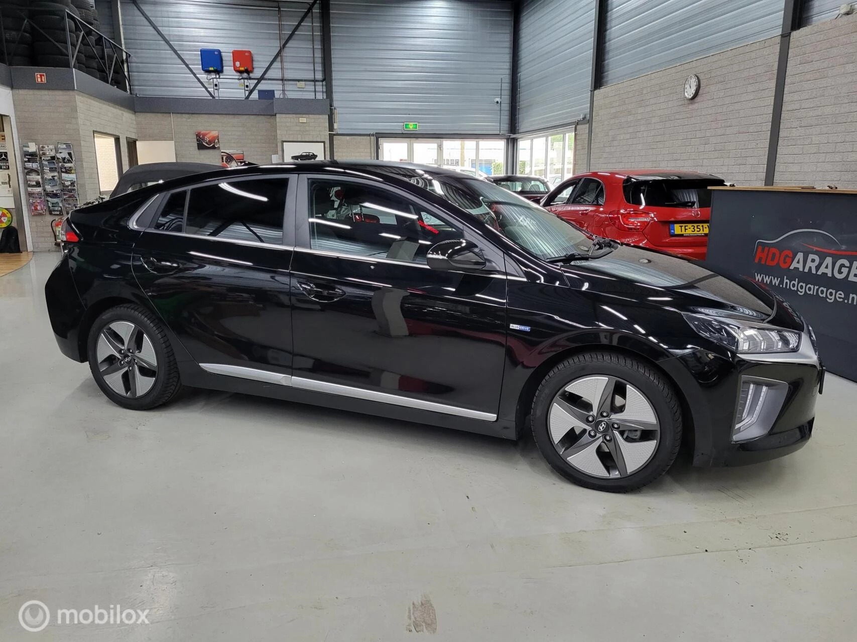Hoofdafbeelding Hyundai IONIQ