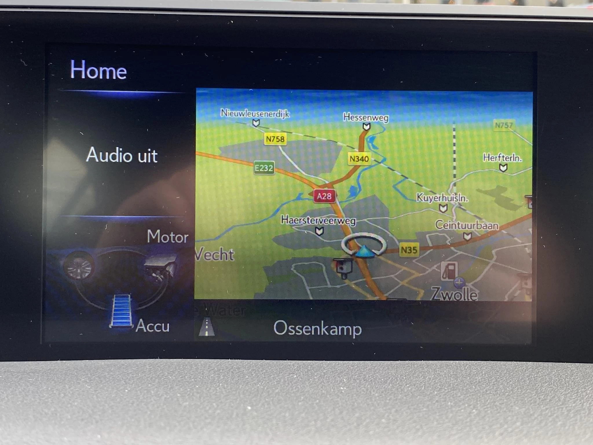 Hoofdafbeelding Lexus UX