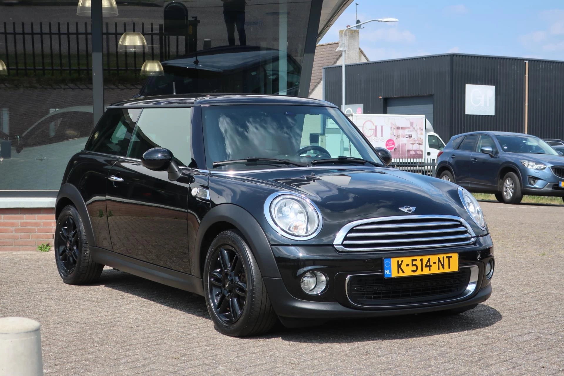Hoofdafbeelding MINI One