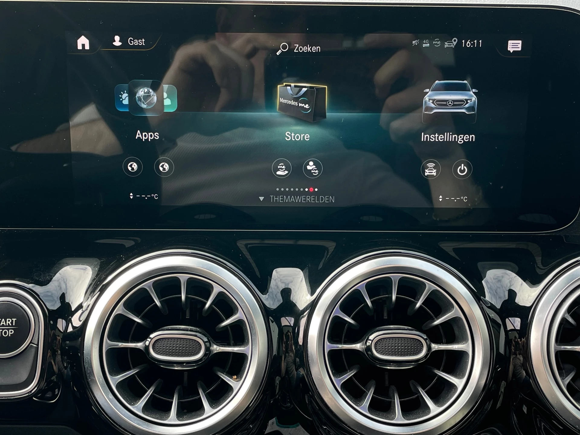 Hoofdafbeelding Mercedes-Benz EQA