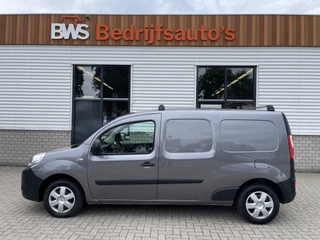 Hoofdafbeelding Renault Kangoo Renault Kangoo 1.5 dCi 90 Energy Comfort Maxi L2H1 / prijs rijklaar € 8950 ex btw / lease vanaf € 203 / euro 6 diesel / grijs metallic / navigatie / airco / trekhaak / dakdragers