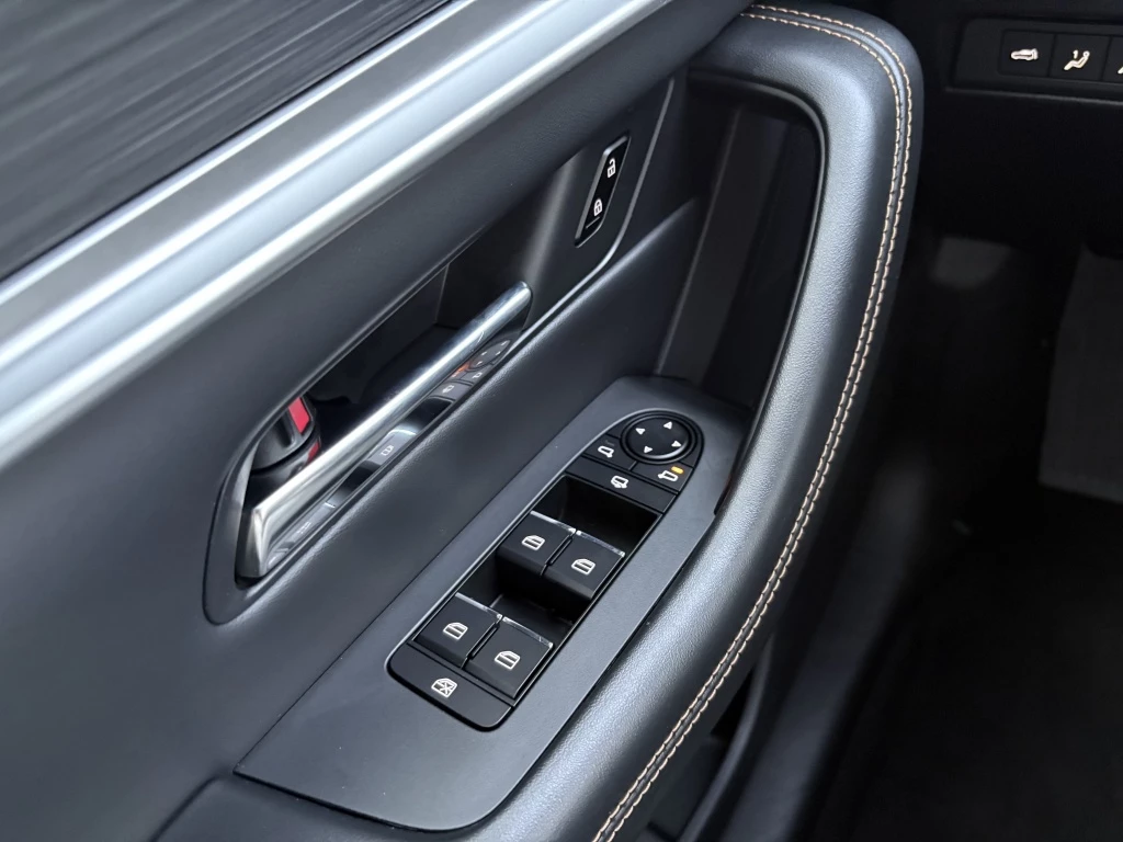 Hoofdafbeelding Mazda CX-60