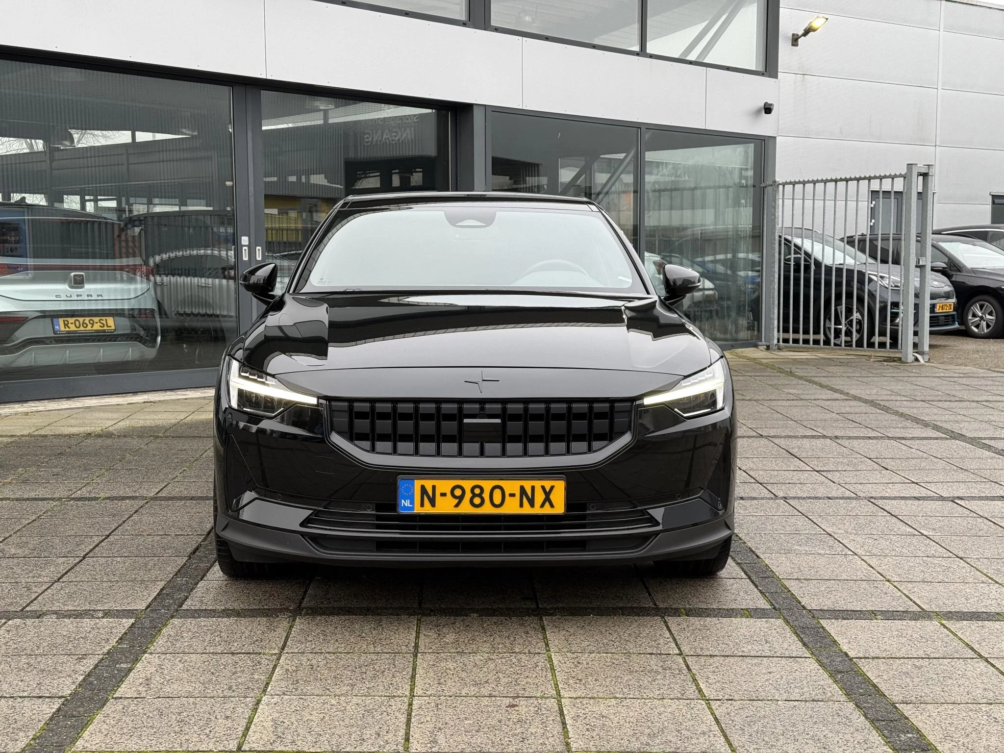 Hoofdafbeelding Polestar 2