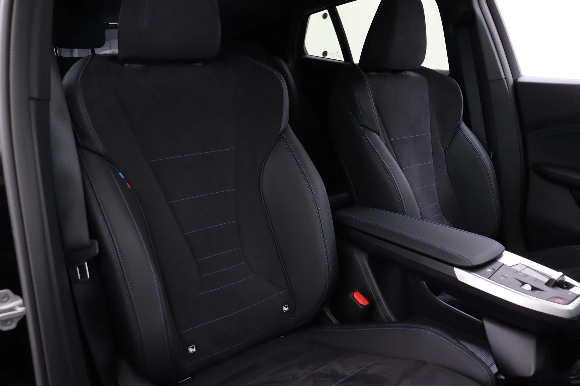 Hoofdafbeelding BMW iX2