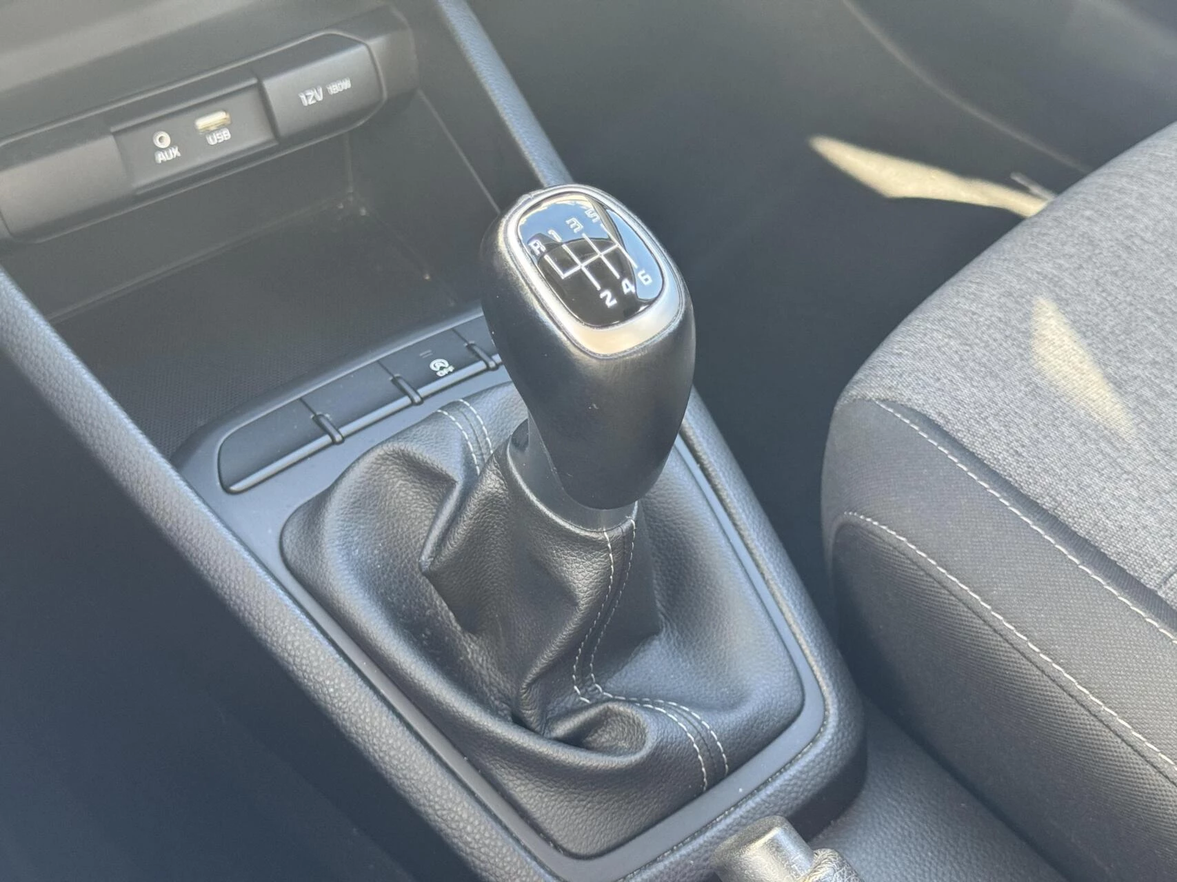 Hoofdafbeelding Kia Stonic