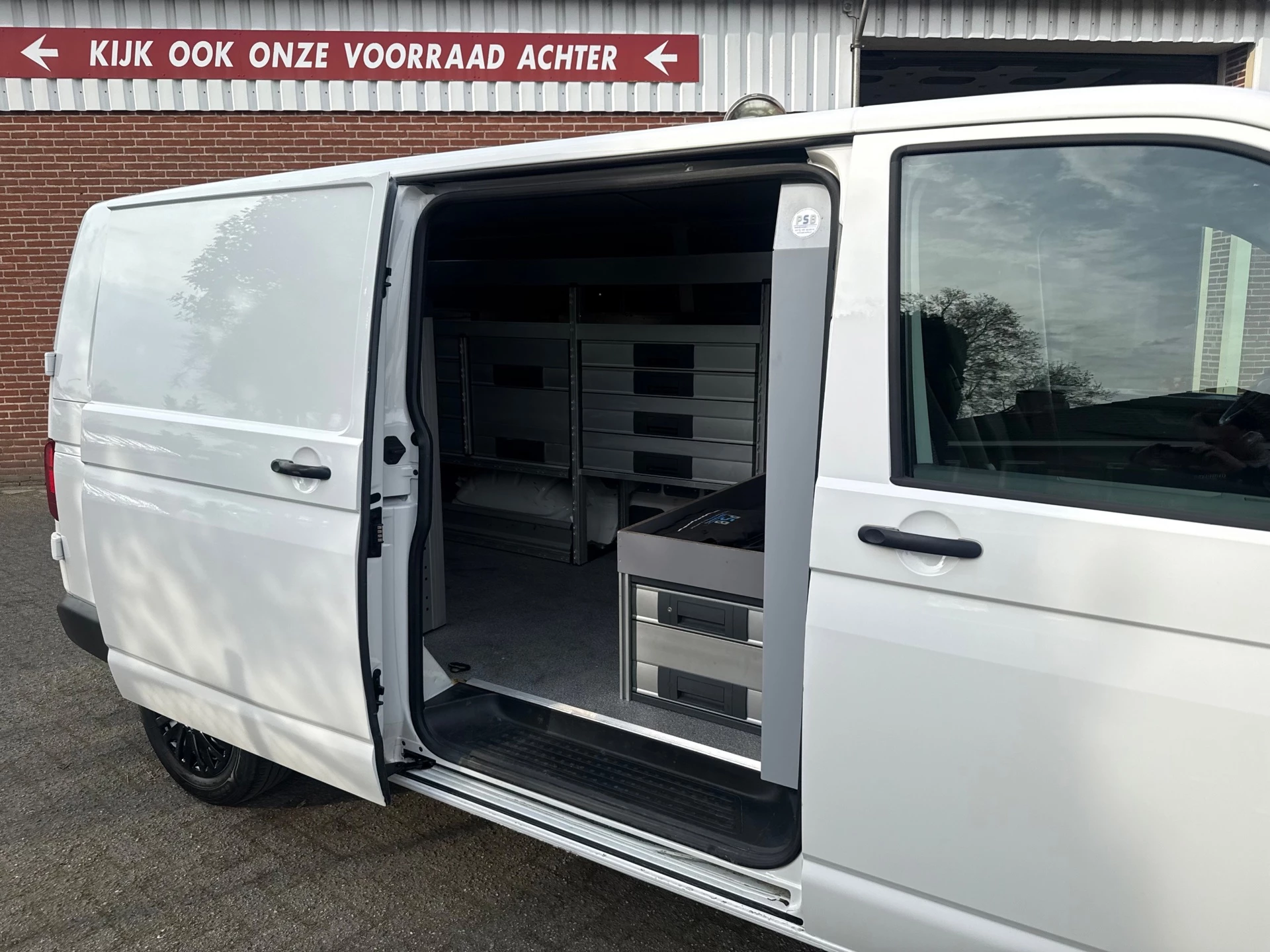 Hoofdafbeelding Volkswagen Transporter