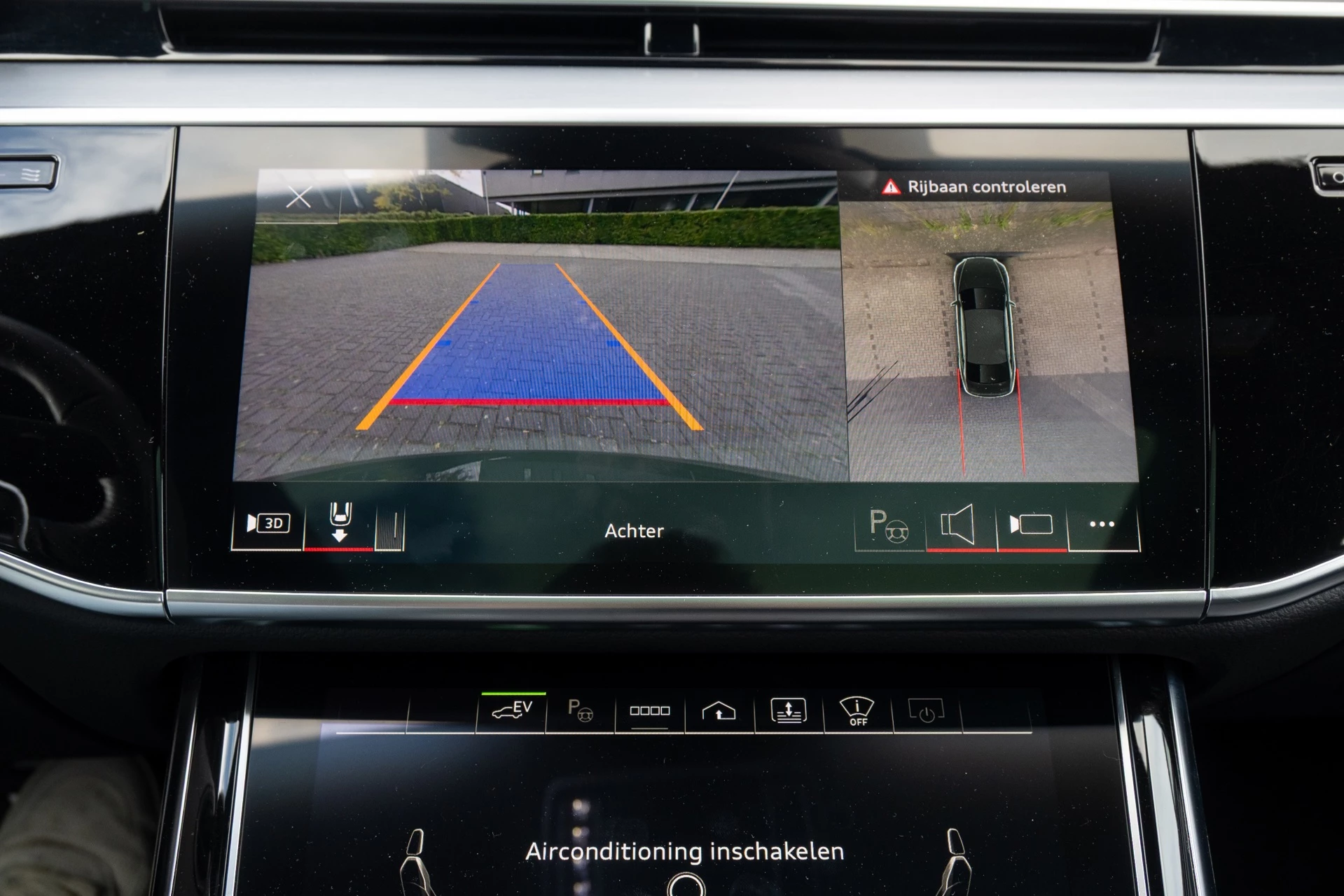 Hoofdafbeelding Audi A8