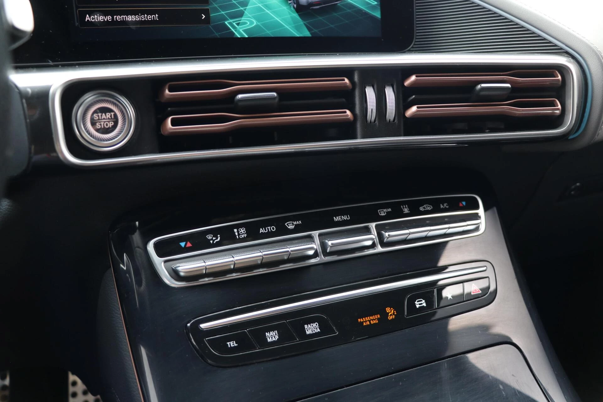 Hoofdafbeelding Mercedes-Benz EQC