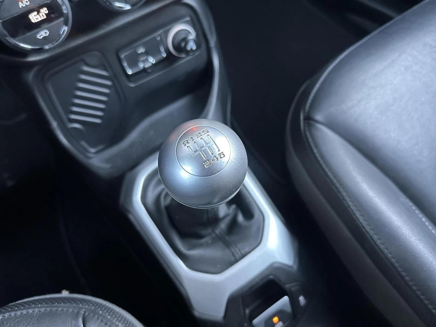 Hoofdafbeelding Jeep Renegade