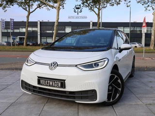 Hoofdafbeelding Volkswagen ID.3 Volkswagen ID.3 Pro 58 kWh 150KW | Panodak | Warmtepomp | IQ Light Matrix | Keyless | Achteruitrijcamera | Stoel&stuurverwarming |