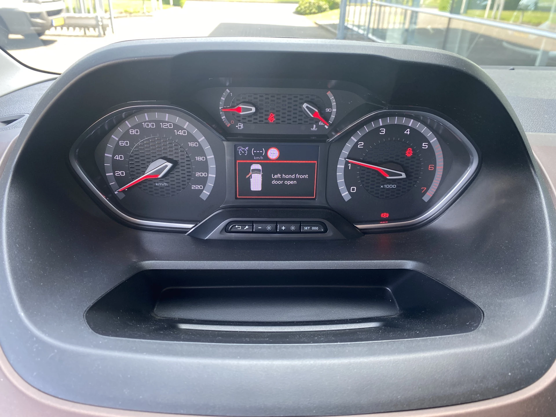 Hoofdafbeelding Peugeot Rifter