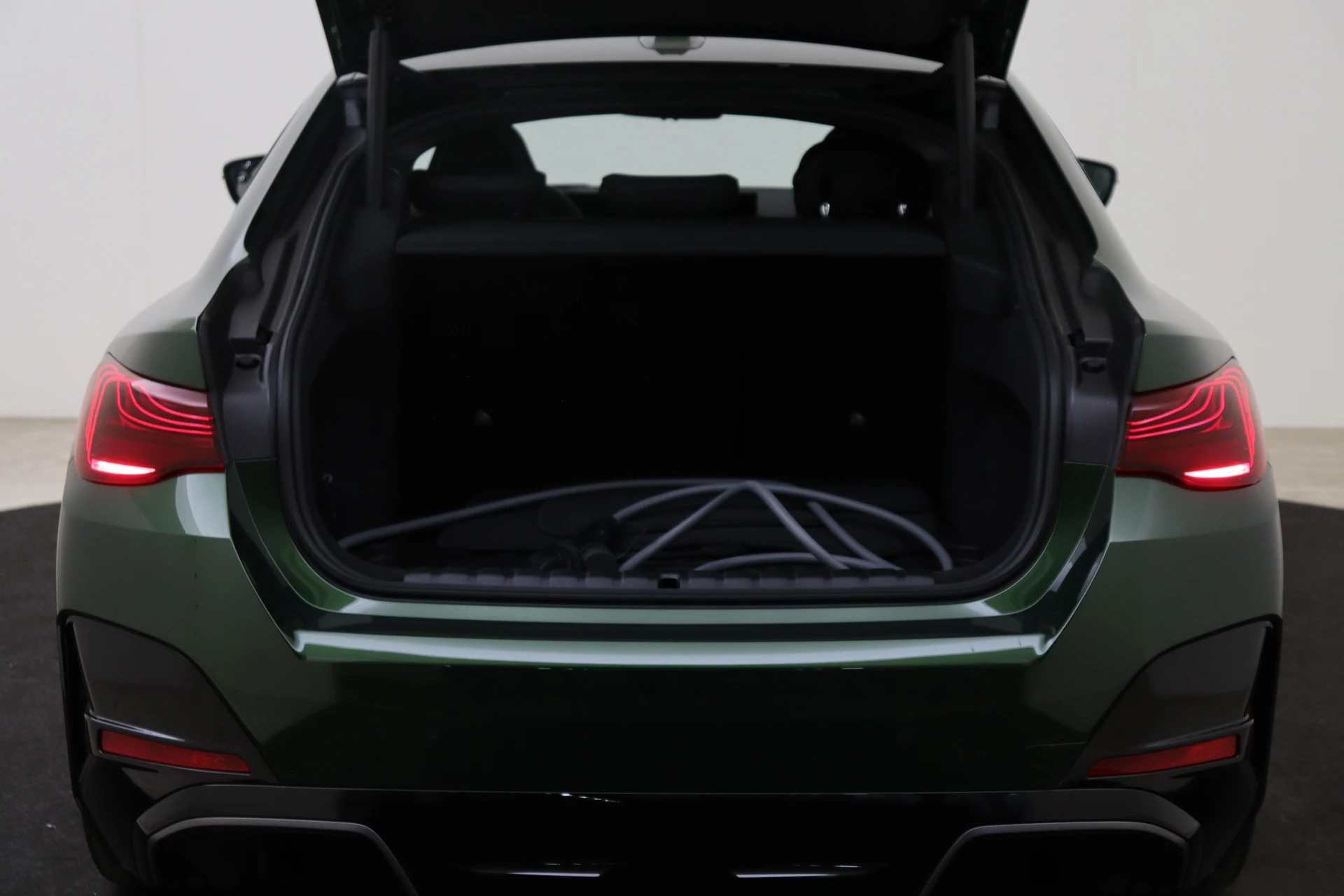 Hoofdafbeelding BMW i4