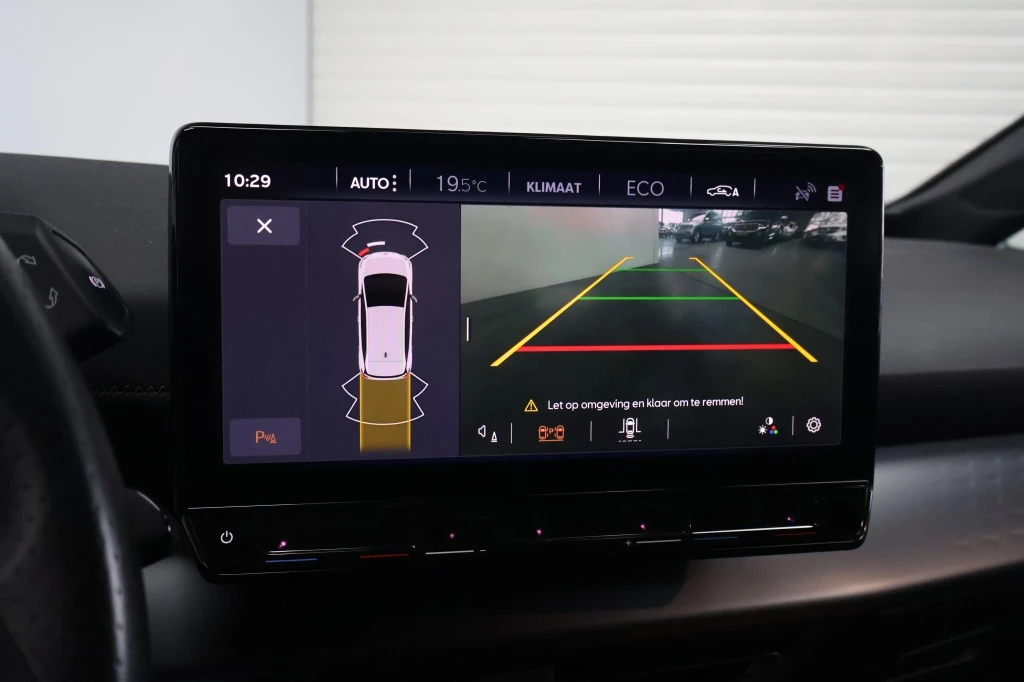 Hoofdafbeelding CUPRA Born