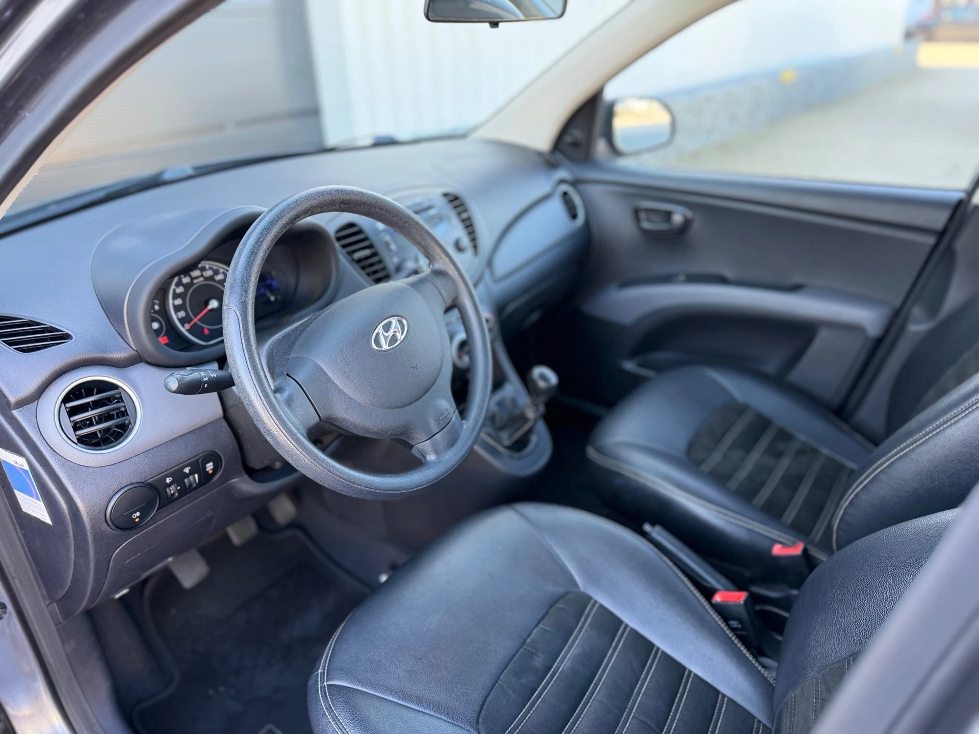 Hoofdafbeelding Hyundai i10