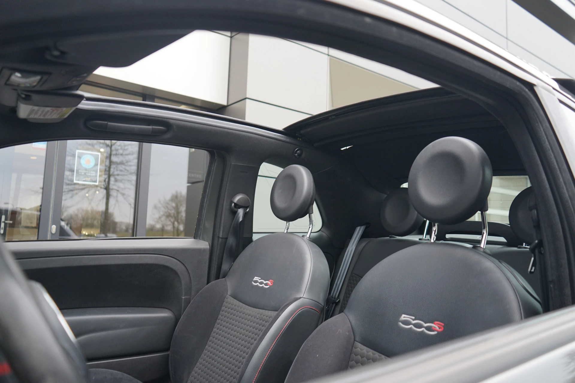 Hoofdafbeelding Fiat 500C