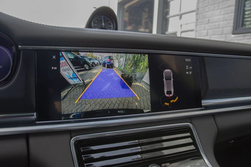 Hoofdafbeelding Porsche Panamera