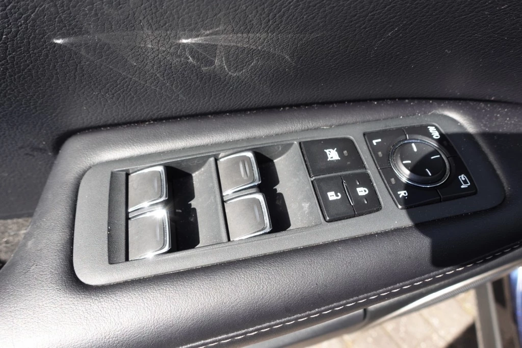 Hoofdafbeelding Lexus RX