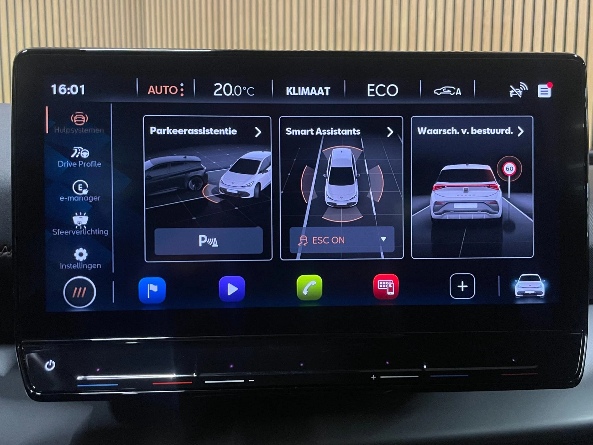 Hoofdafbeelding CUPRA Born