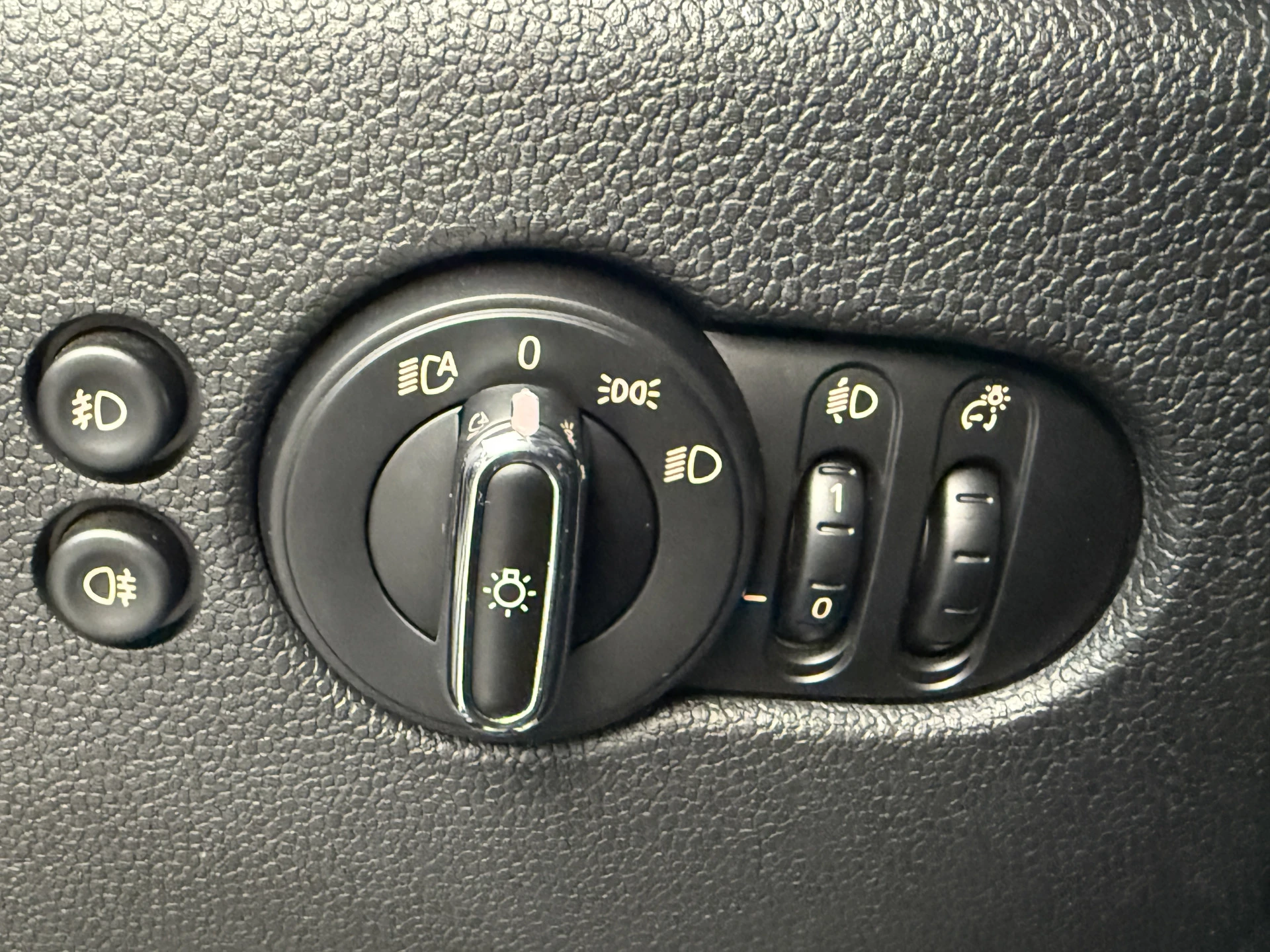 Hoofdafbeelding MINI One