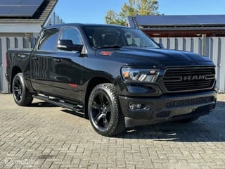 Dodge Ram 1500 4X4 5.7 V8 4x4 Crew Cab Big Horn