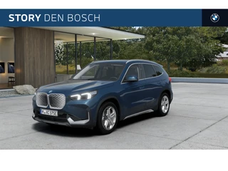 BMW iX1 eDrive20 xLine / Adaptieve LED / Achteruitrijcamera / Comfort Access / Stoelverwarming / Parking Assistant