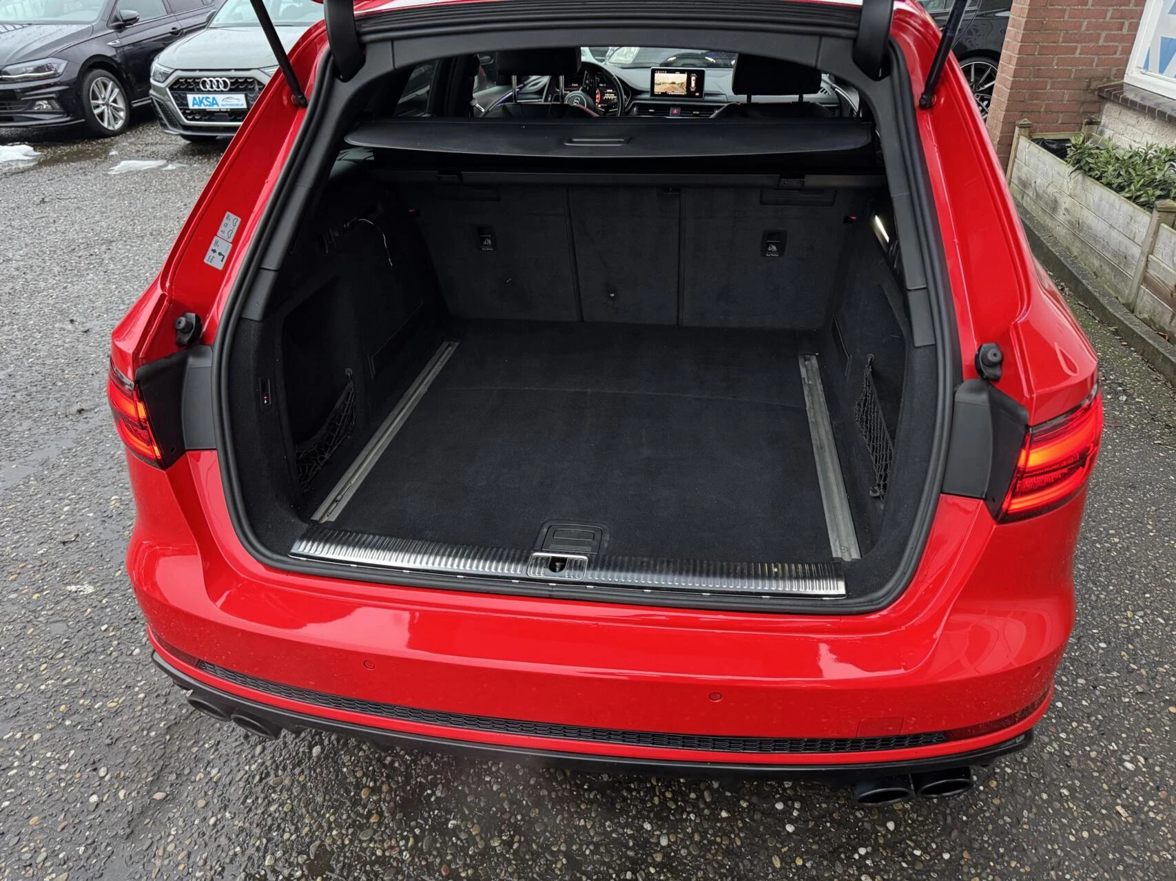 Hoofdafbeelding Audi S4