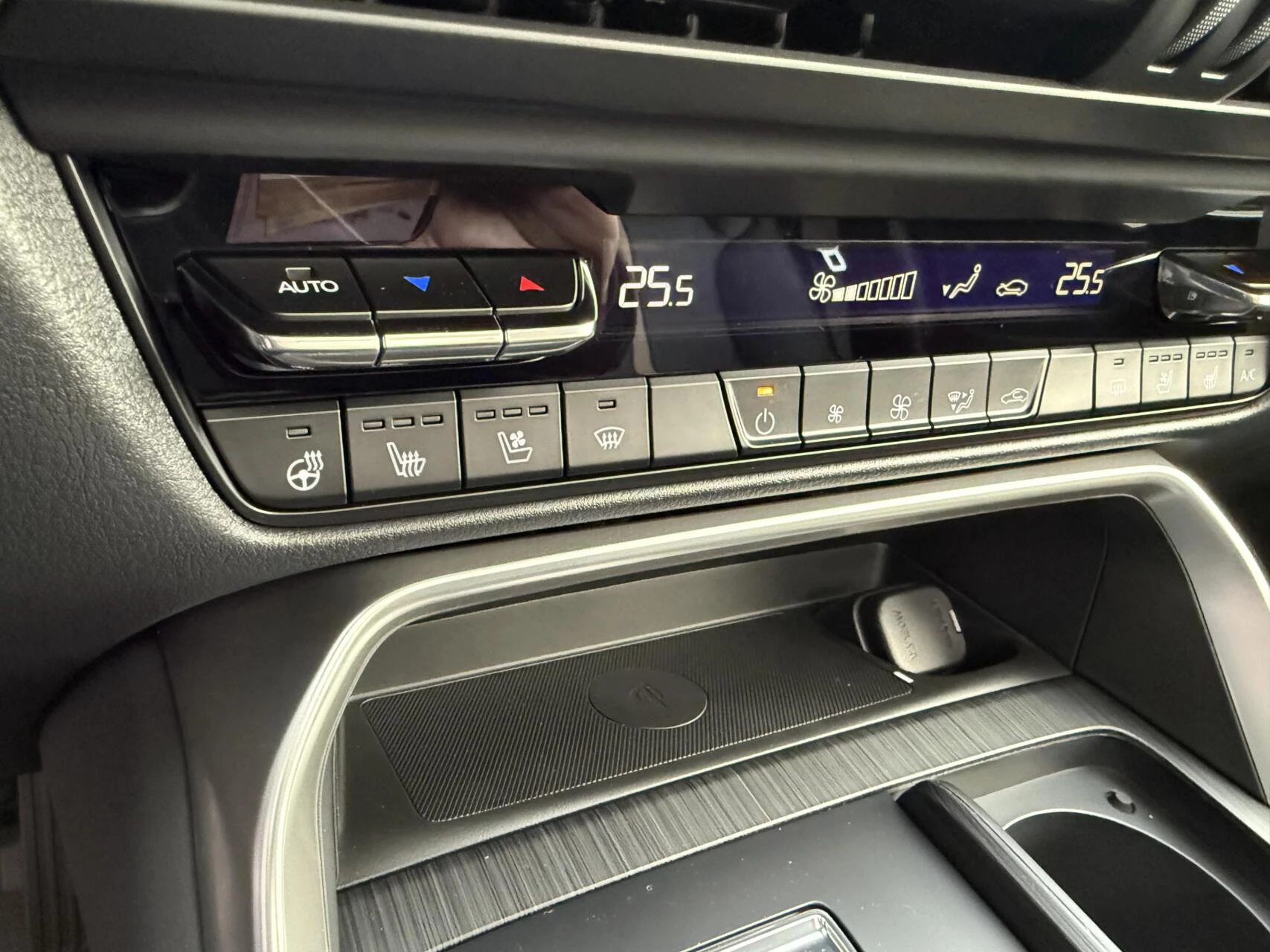 Hoofdafbeelding Mazda CX-60